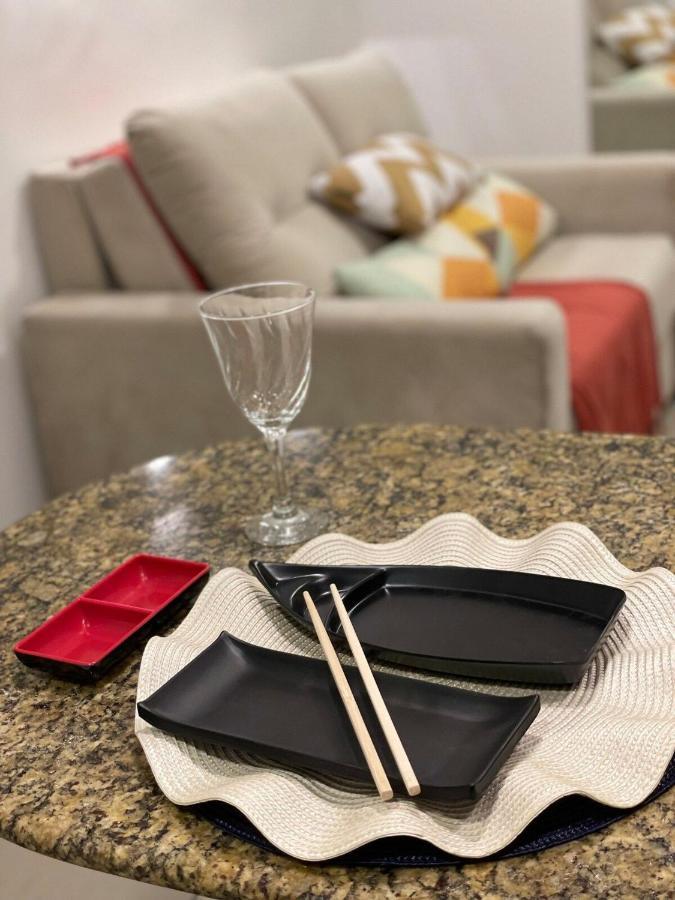 Apartamento Flat E Sala, 400 Metros Da De Boa Viagem, Com Piscina, Wi-fi 220mbps Recife