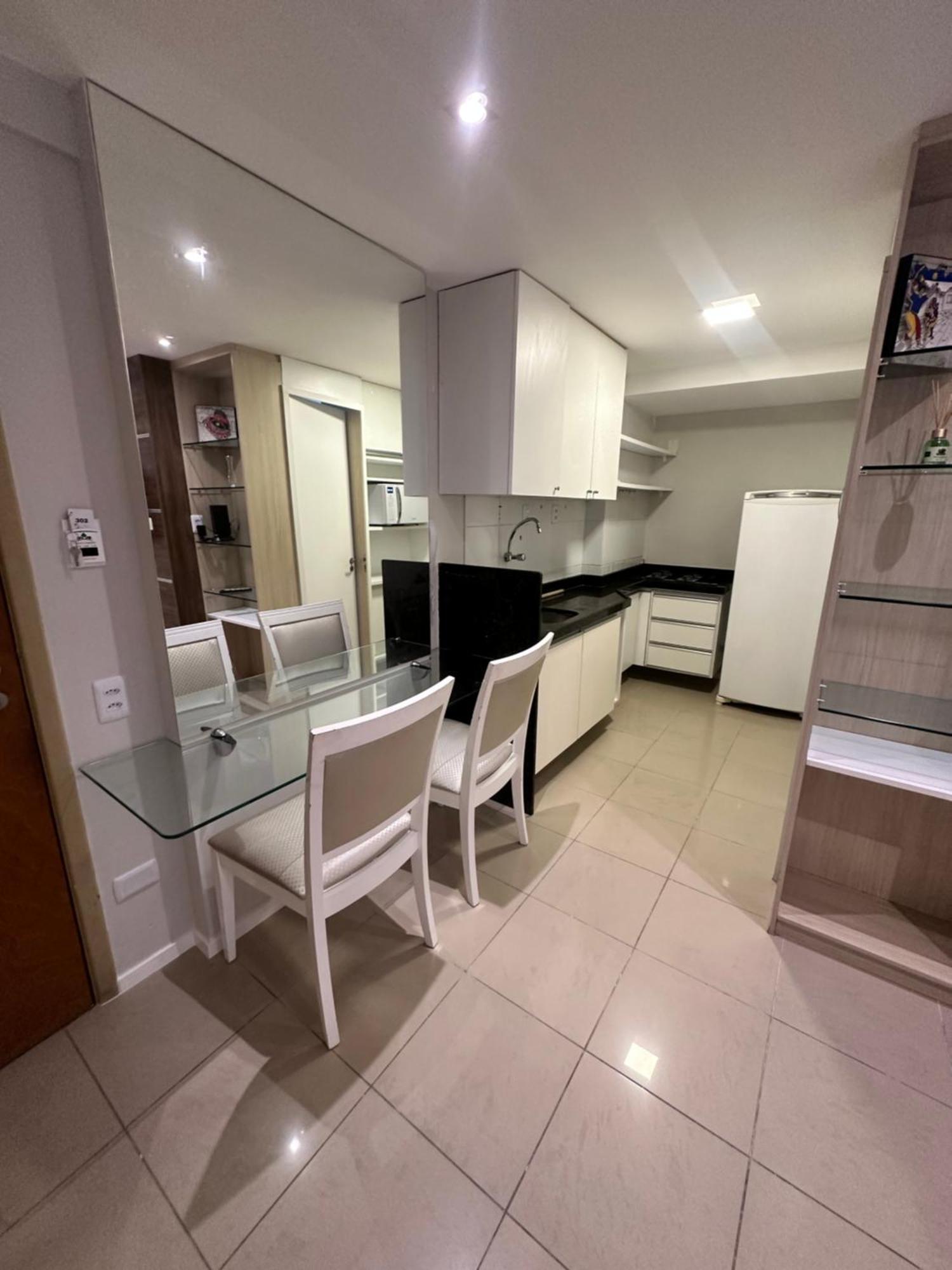 Flat E Sala, 400 Metros Da De Boa Viagem, Com Piscina, Wi-fi 220mbps Recife